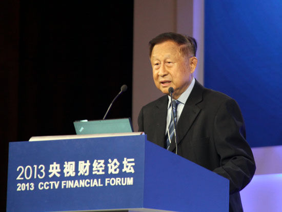 中國經(jīng)濟體制改革基金會高尚全:計劃經(jīng)濟低效 向市場經(jīng)濟轉(zhuǎn)變?nèi)孕枥^續(xù)深化